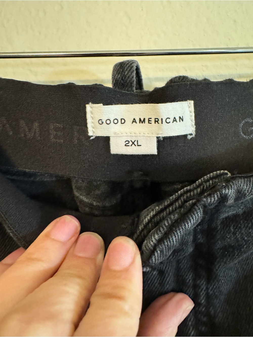 Good American Black Wide-Leg Pull-On jeans - Picture 6 of 7